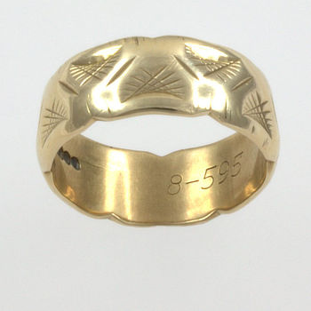 9ct gold 7mm Wedding Ring size M